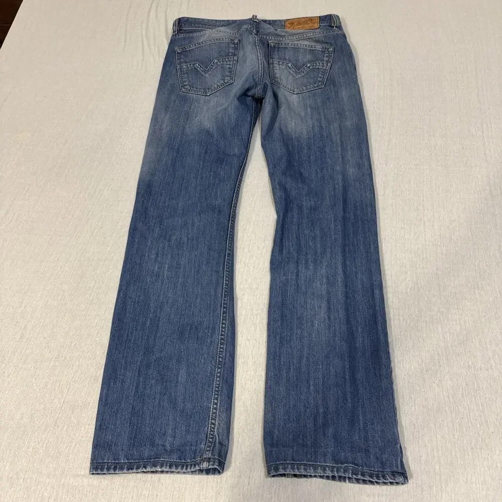Diesel Larkee Mens 31x32 Regular Straight Blue Jeans Distressed Nice Fade EUC